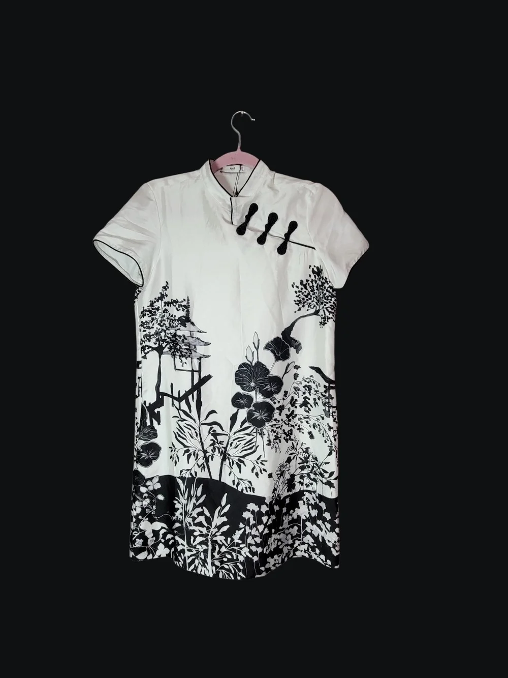 Mng Suit stunning nwt